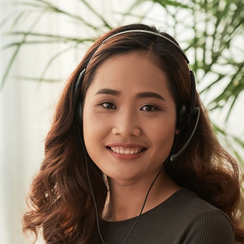 young business lady TAY76PP min